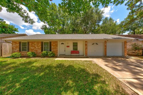 7115 Drowsy Pine Dr, Houston, TX, 77092-1205 | Card Image