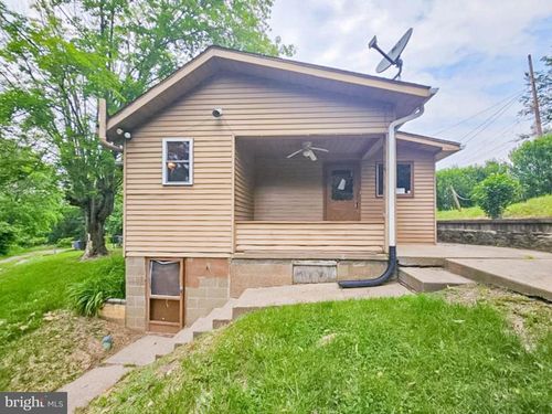 197 Coates Way, Fayette City, PA, 15438-1041 | Card Image