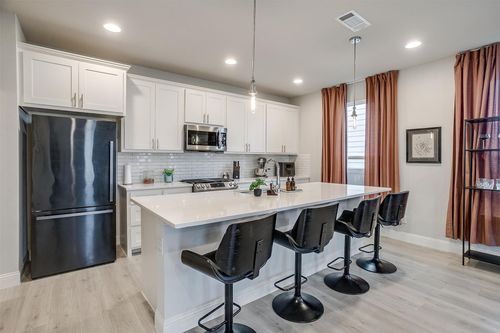 3485 Vista Highlands Ln, Fort Worth, TX, 76135-2103 | Card Image