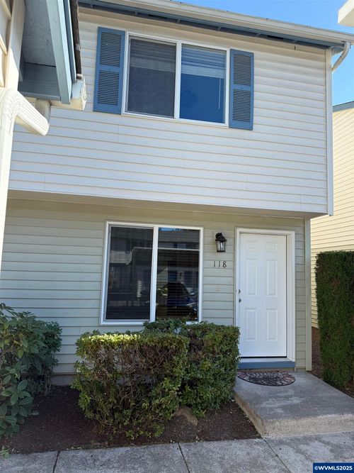 4792 Lancaster Dr Ne, Salem, OR, 97305-1689 | Card Image
