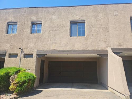 2005 Mohawk Rd, Pueblo, CO, 81001-1517 | Card Image