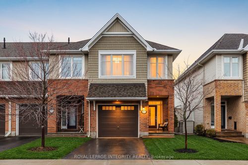 362 Warmstone Dr, Stittsville, ON, K2S0W3 | Card Image