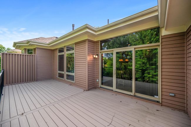 Back of house. | Image 24