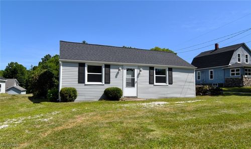 137 W Aurora Rd, Northfield, OH, 44067-2005 | Card Image