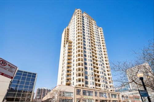 1008-1464 Michigan Ave, Chicago, IL, 60605-3633 | Card Image