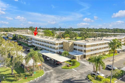 apt-222-4915 Bay St Ne, ST PETERSBURG, FL, 33703-4066 | Card Image