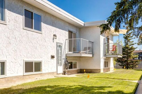 6-4503 75 St Nw, Calgary, AB, T3B2M7 | Card Image
