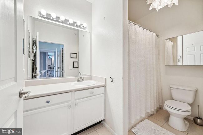 UNIT-5403 - 1581 Spring Gate Dr, Condo with 2 bedrooms, 2 bathrooms and null parking in MCLEAN VA | Image 11