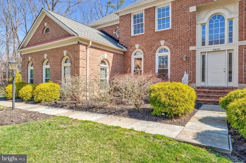 9810 Portside Dr, BURKE, VA, 22015-4305 | Card Image