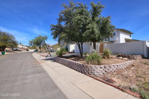 9280 N Monmouth Court, Tucson, AZ, 85742 | Card Image