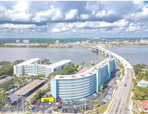 202-100 Silver Beach Ave, DAYTONA BEACH, FL, 32118-7108 | Card Image