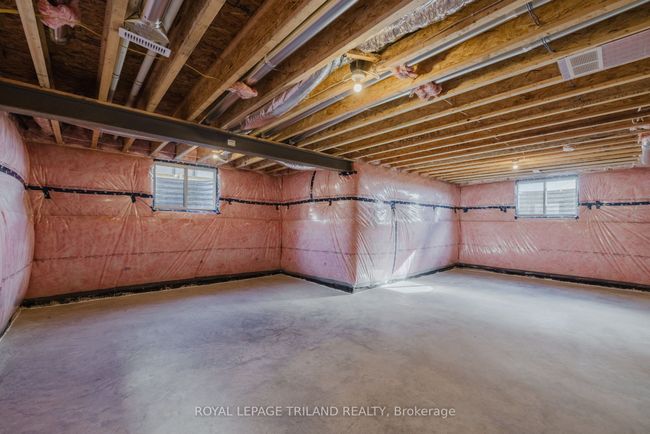31 Allister Dr, House other with 3 bedrooms, 3 bathrooms and 4 parking in Middlesex Centre ON | Image 28
