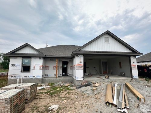1119 Center Court Cir, Grove, OK, 74344-5150 | Card Image