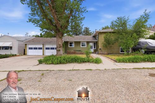903 S Mckinley St, Casper, WY, 82601-3440 | Card Image