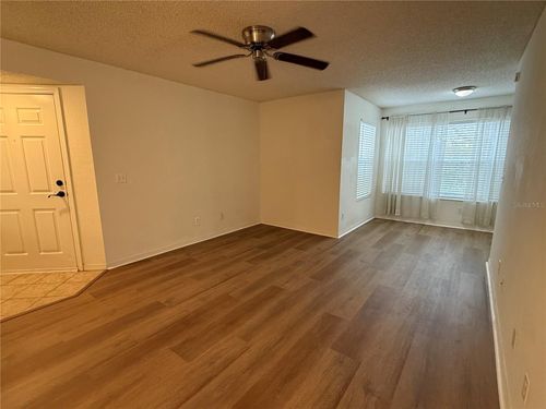 unit-523-5120 Conroy Rd, ORLANDO, FL, 32811-3738 | Card Image