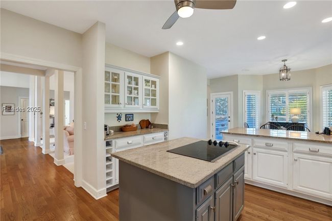 80 Peninsula Dr, House other with 3 bedrooms, 2 bathrooms and null parking in Hilton Head Island SC | Image 20