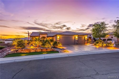 2535 Ridge Ln, Bullhead City, AZ, 86442-8494 | Card Image