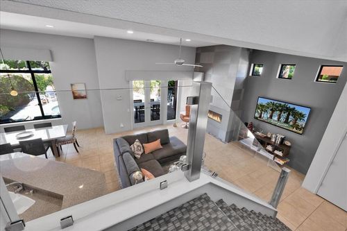 922 Alejo Vis, Palm Springs, CA, 92262-6169 | Card Image