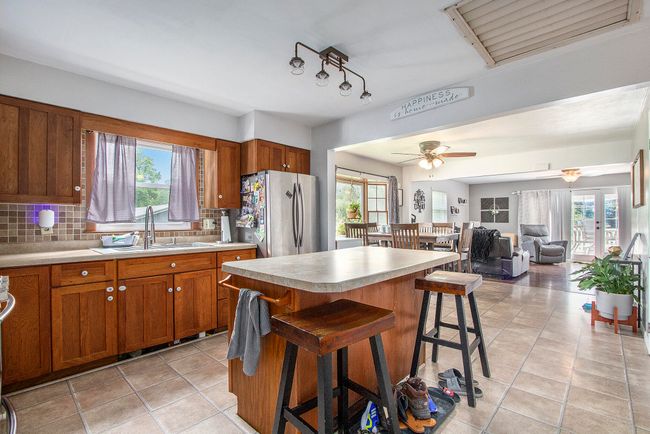 23431 Shurte St, House other with 3 bedrooms, 2 bathrooms and null parking in Cassopolis MI | Image 10