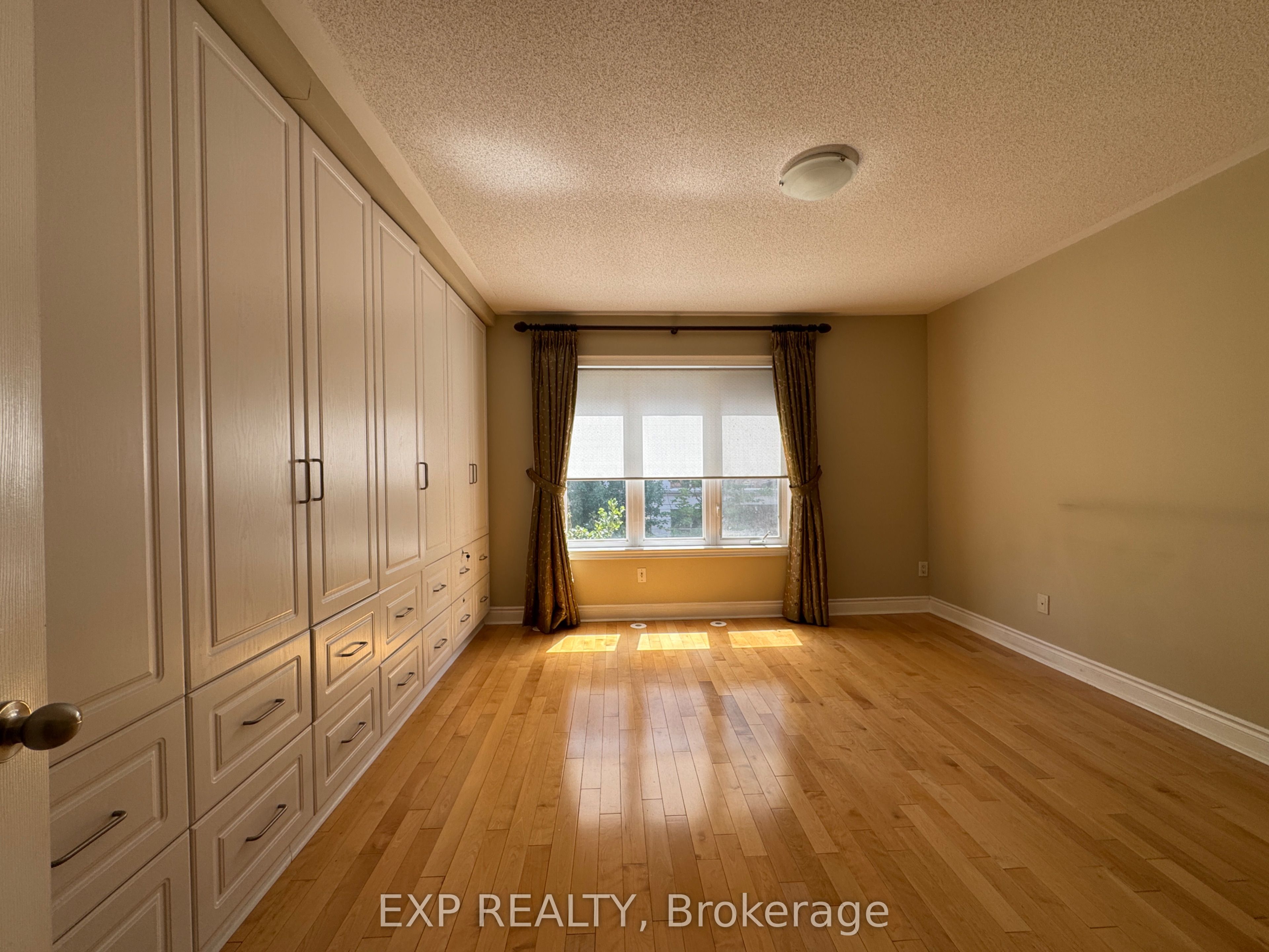 Residential Lease in Markham 5