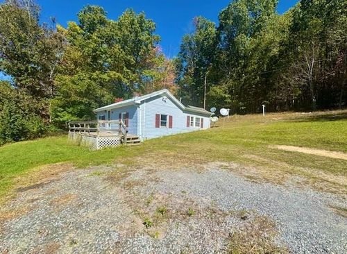 378 Pump Hollow Rd, Wytheville, VA, 24382-3784 | Card Image