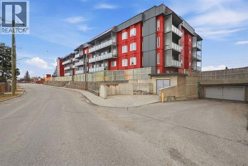 335 Garry Cres Ne, Calgary, AB, T2K5X1 | Card Image