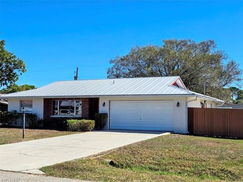 17070 Wayzata Ct, NORTH FORT MYERS, FL, 33917 | Card Image