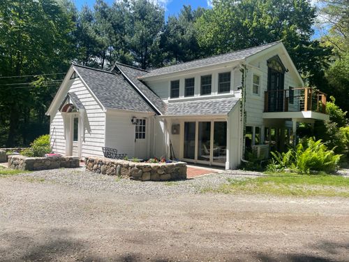 206 Sharp Hill Rd, Wilton, CT, 06897-3129 | Card Image