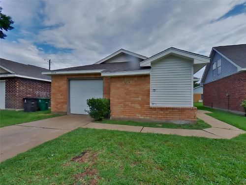 3234 Kelling Street, Houston, TX, 77045 | Card Image