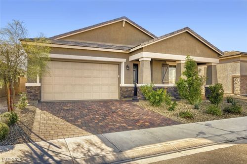 3877 W Haleh Ave, Las Vegas, NV, 89141-9172 | Card Image