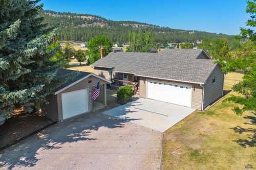 10404 Pinehurst Ct, Rapid City, SD, 57702-8632 | Card Image