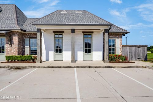 2-1017 Apollo Rd, Scott, LA, 70583-5372 | Card Image