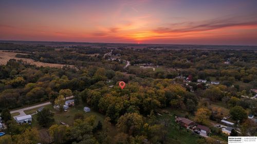 505 16th Ave, Plattsmouth, NE, 68048-2563 | Card Image