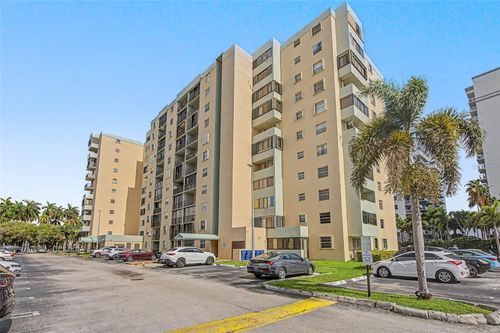 112-5055 Nw 7th St, Miami, FL, 33126-3424 | Card Image
