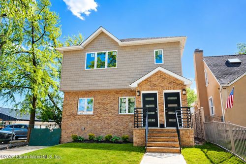 376 Ross Ave, Staten Island, NY, 10306-4325 | Card Image