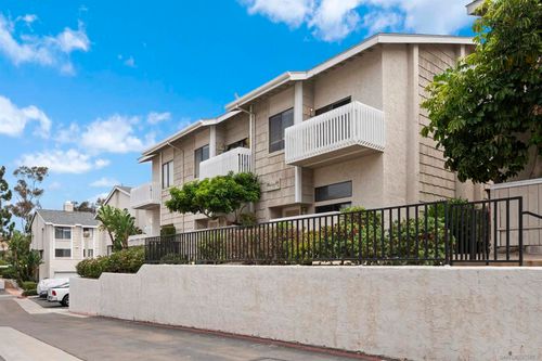 c-4064 Mahaila Ave, San Diego, CA, 92122-5815 | Card Image