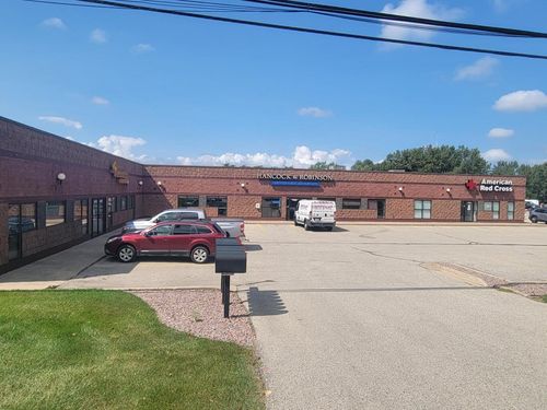 1421 State St, La Crosse, WI, 54601-3651 | Card Image