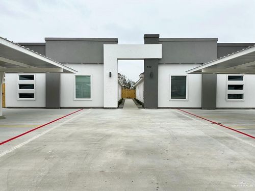 unit-2-440 E Acacia St, Alamo, TX, 78516-1236 | Card Image