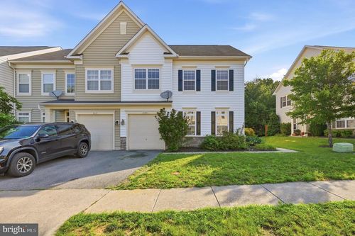 300 Kintyre Ln, STEPHENS CITY, VA, 22655-4875 | Card Image