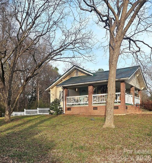 404 Moss Springs Rd, Albemarle, NC, 28001-4337 | Card Image