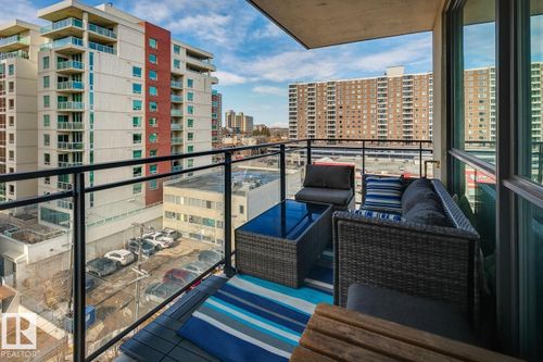 10046 117 St Nw, Edmonton, AB, T5K1X2 | Card Image