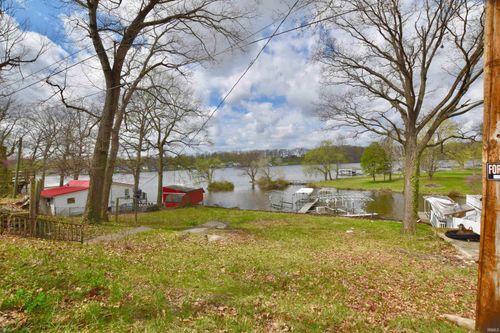 10971 N Lower Lake Shore Dr, Monticello, IN, 47960-8135 | Card Image