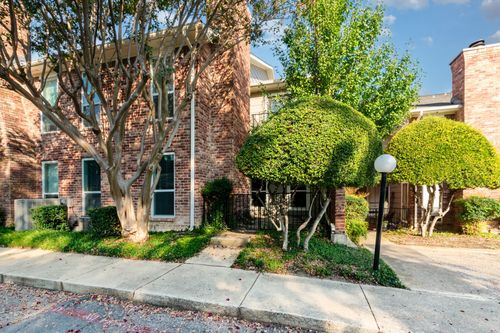 apt-132-7510 Holly Hill Dr, Dallas, TX, 75231-4524 | Card Image