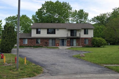 19 Maxwell St, Hebron, IN, 46341-8537 | Card Image