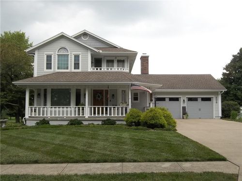808 Crane St, Raymore, MO, 64083-9311 | Card Image