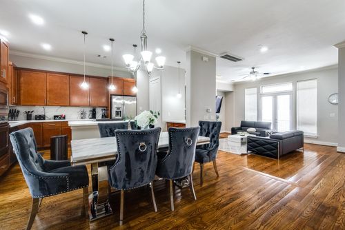 1205 Detering St, Houston, TX, 77007-3103 | Card Image