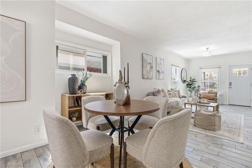 4315 Jarboe St, Kansas City, MO, 64111-3518 | Card Image