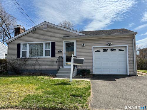 1037 South Ave, Stratford, CT, 06615-6612 | Card Image