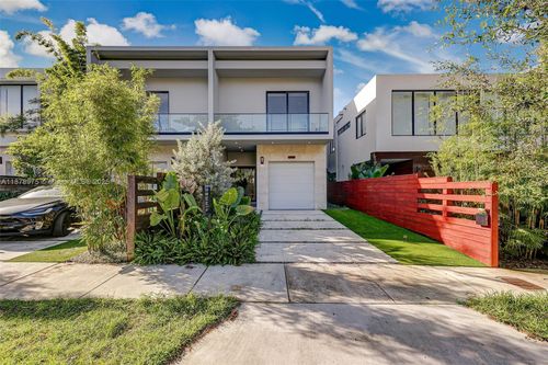 2980 Coconut Ave, Coconut Grove, FL, 33133-3726 | Card Image