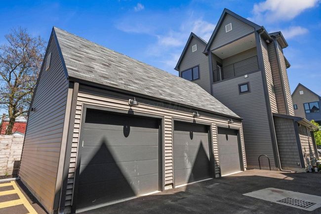12 - 1106 Oak St, Condo with 2 bedrooms, 3 bathrooms and null parking in Columbus OH | Image 39